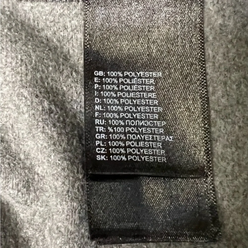 The North Face Men's Tech 1/4-Zip Long Sleeve Gray Pullover Shirt‎ Size Large